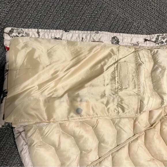 Ariat Ideal Down Vest – Equestrian Hunt Print - Picture 11 of 11